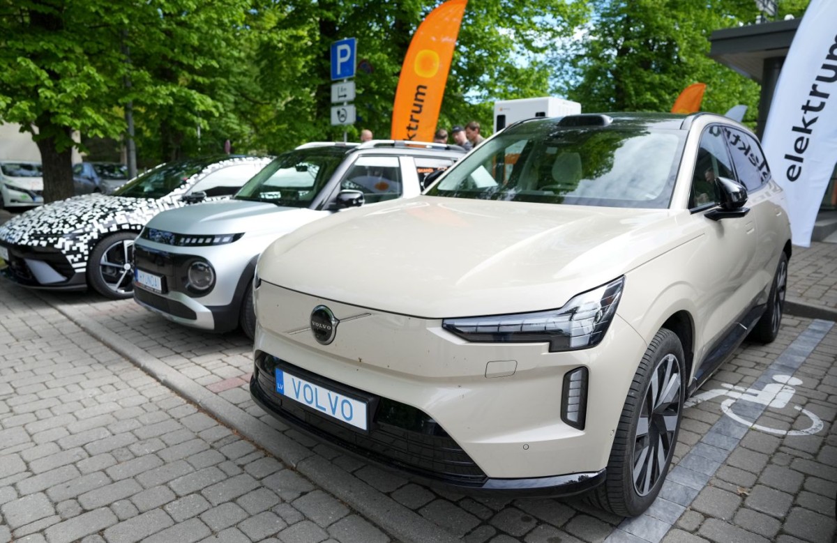 Elektrum Drive elektroauto testu TOP 2025